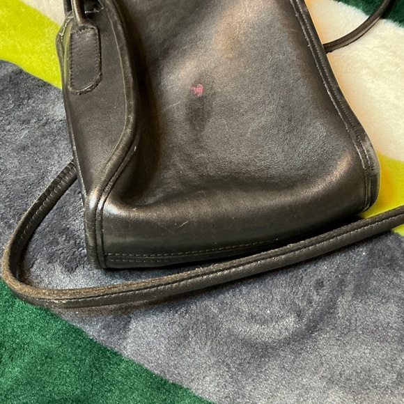 Vintage Coach Black Leather Messenger Bag - Picture 9 of 14